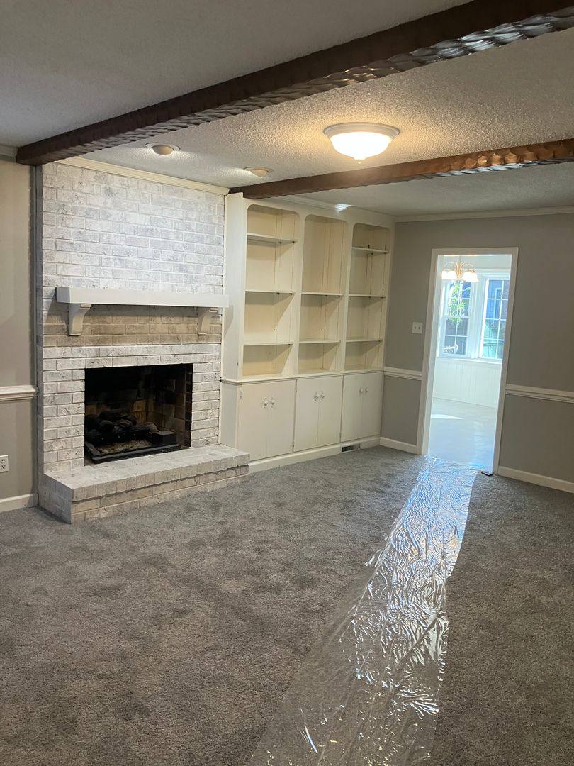 House for rent at 1018 Jefferson Rd, Greensboro, NC 27410