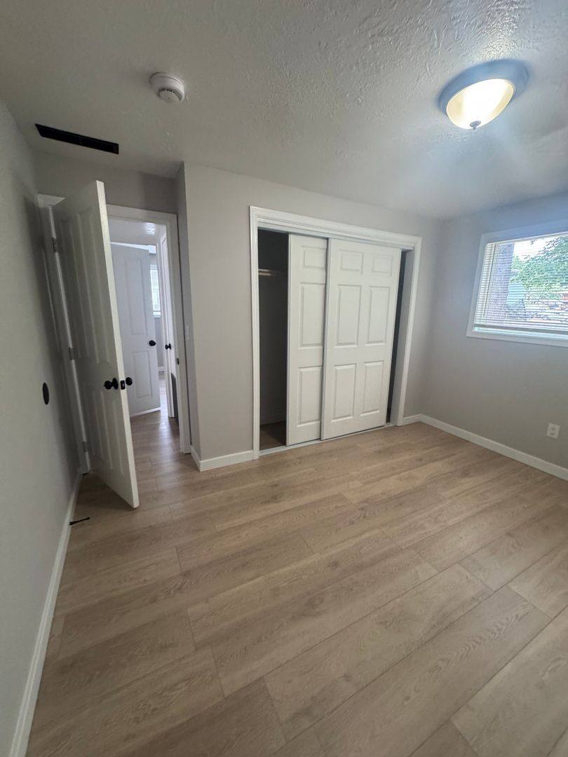 Apartment for rent at 2015-2095 Debbie Way NE, Salem, OR 97301