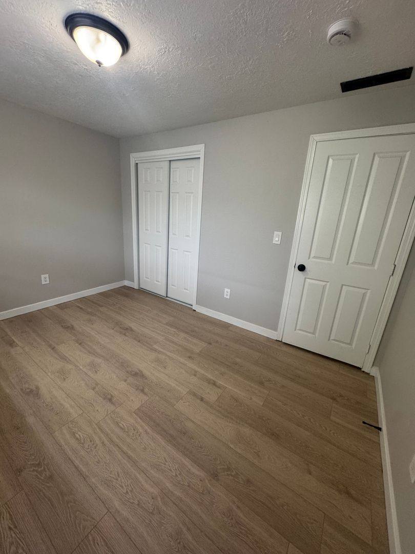 Apartment for rent at 2015-2095 Debbie Way NE, Salem, OR 97301