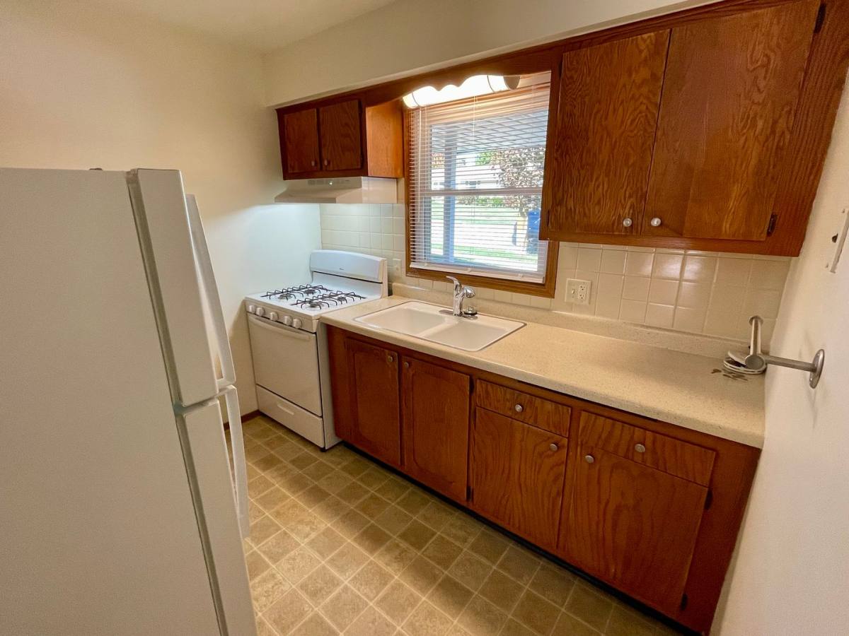Apartment for rent at 501-505-509-511 Mulberry Dr E, West Bend, WI 53090