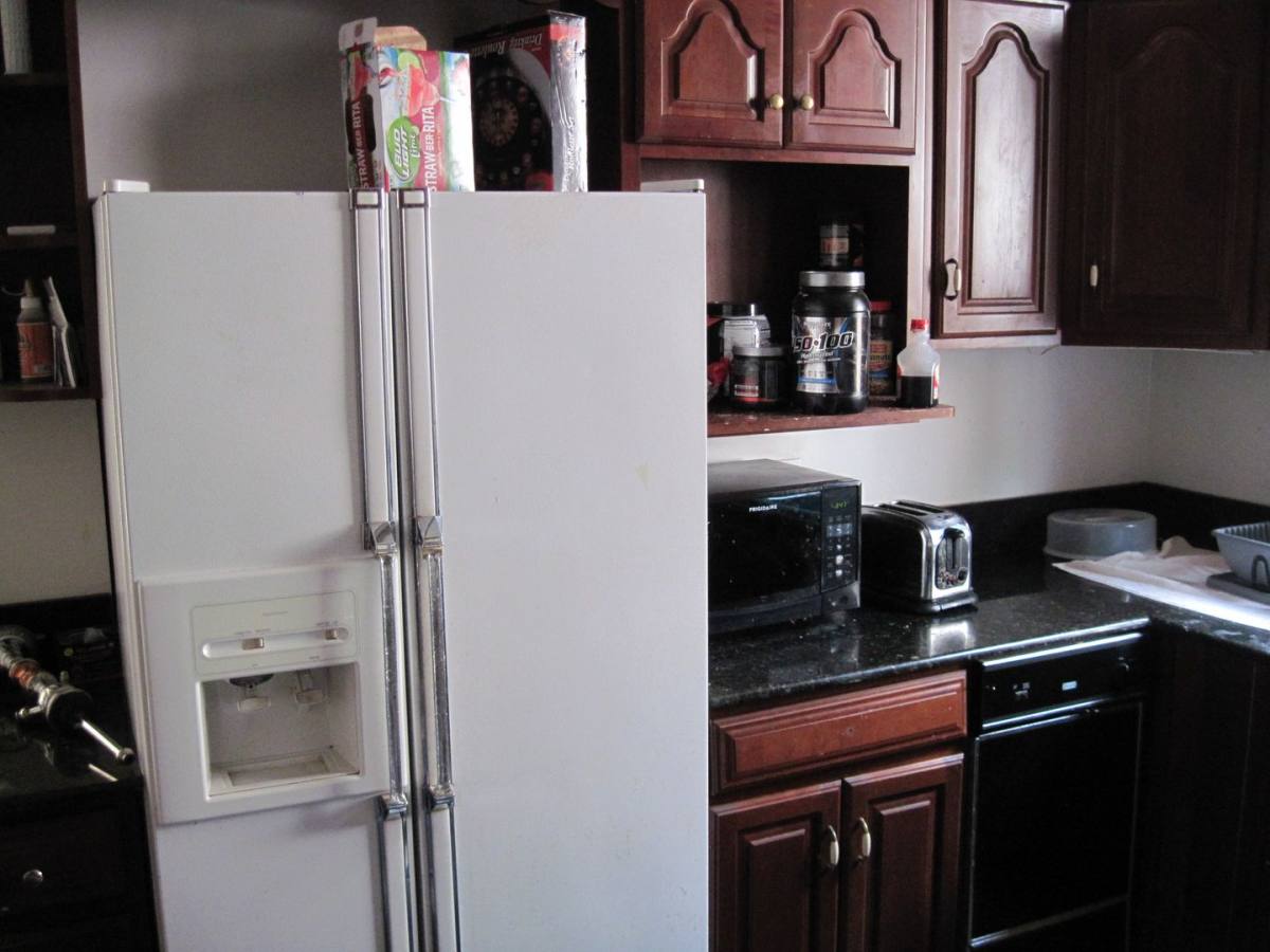 Apartment for rent at 2609-11 N Maryland Ave, Milwaukee, WI 53211
