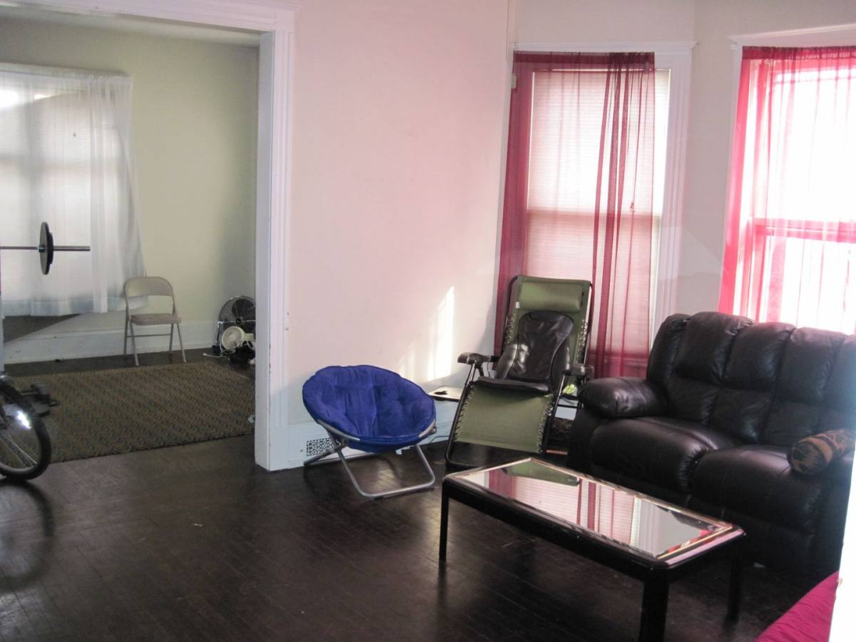 Apartment for rent at 2609-11 N Maryland Ave, Milwaukee, WI 53211