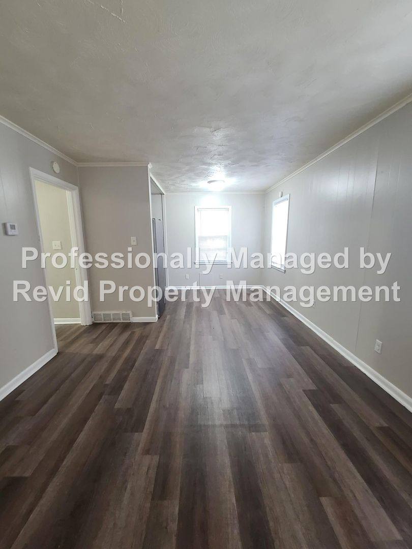 House for rent at 744 Lester St, Memphis, TN 38112