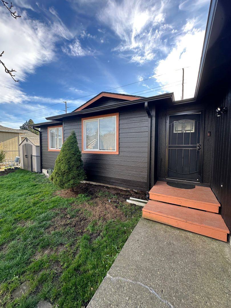 House for rent at 689 SW William Ave, Chehalis, WA 98532