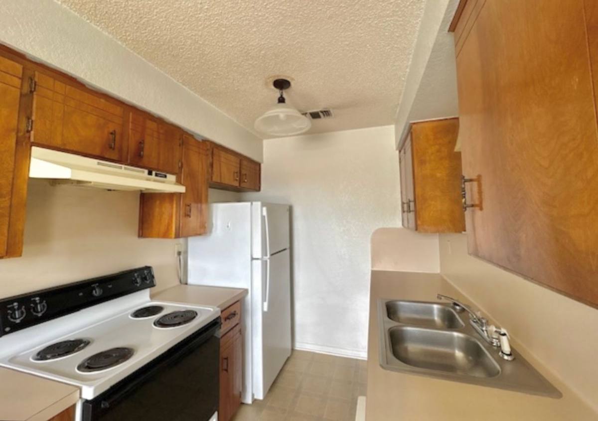 Apartment for rent at 811 N 5th St, Copperas Cove, TX 76522
