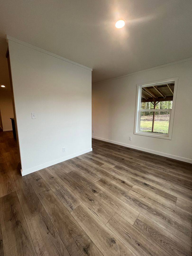 House for rent at 90686 Poodle Creek Rd, Noti, OR 97461