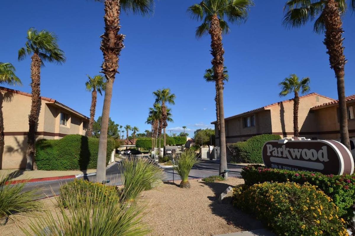 Apartment for rent at 2636 N Indian Canyon Dr, Palm Springs, CA 92262