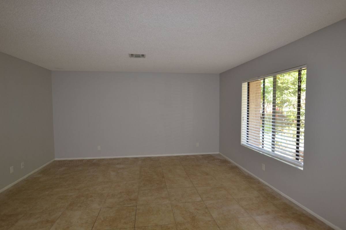 Apartment for rent at 2636 N Indian Canyon Dr, Palm Springs, CA 92262