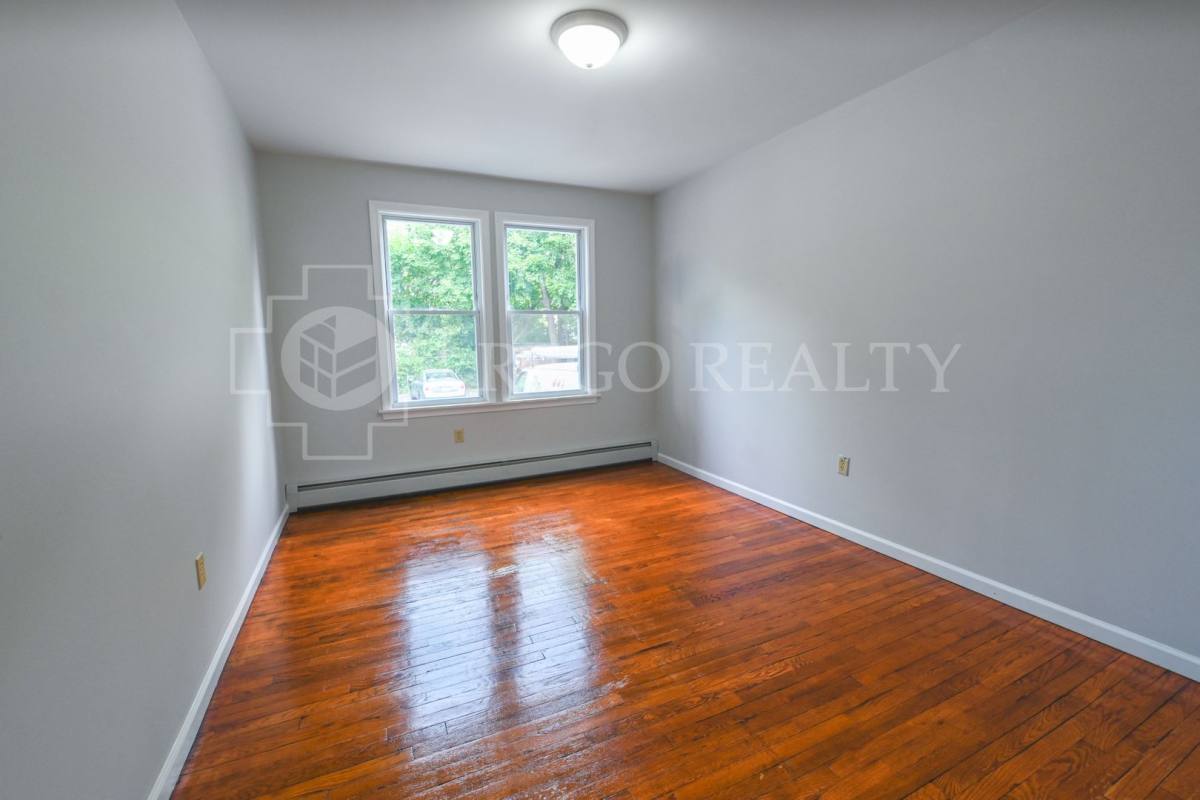 Apartment for rent at 451-455 Edgewood St, Hartford, CT 06112