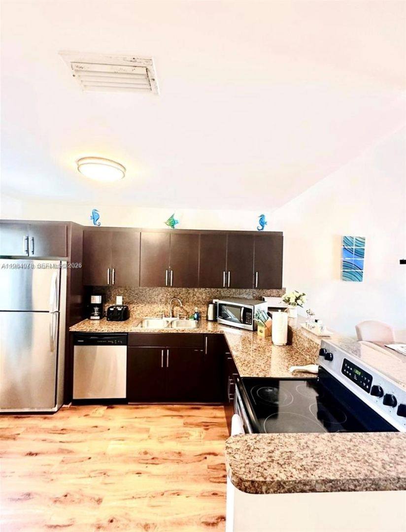 House for rent at 2431 SW 58th Manor 1-2, Fort Lauderdale, FL 33312