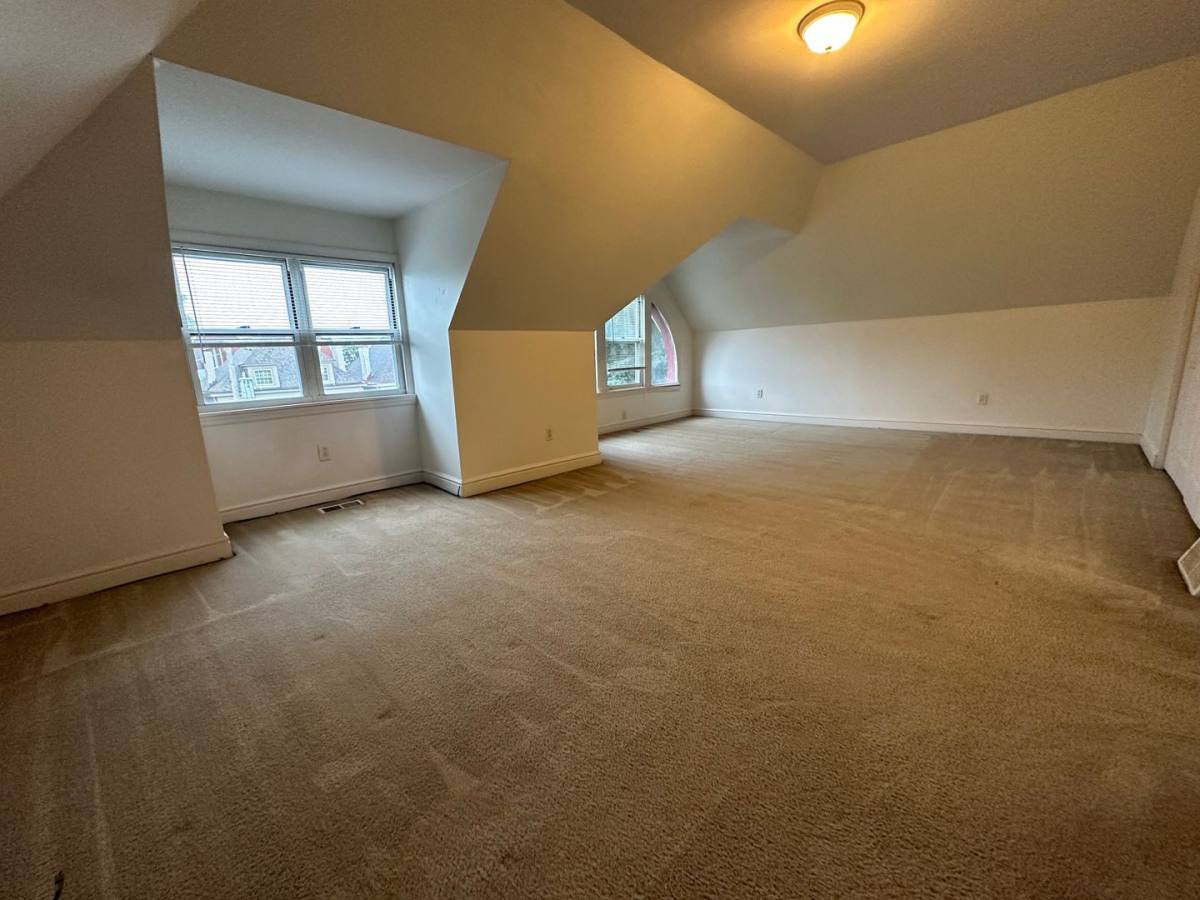 Apartment for rent at 248 S Atlantic Ave, Pittsburgh, PA 15224