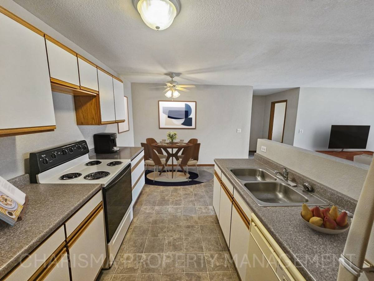 Apartment for rent at 340 N Main Ave, Tea, SD 57064