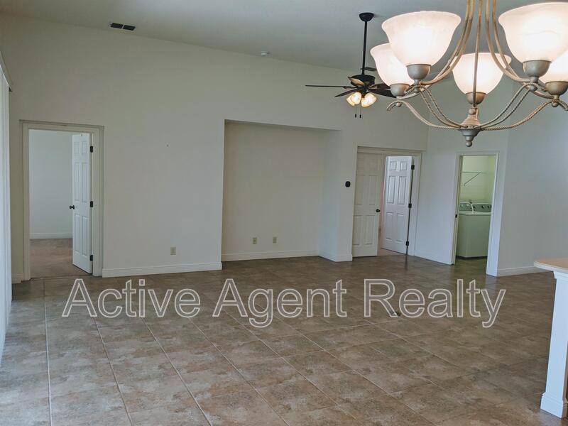 House for rent at 1882 W Angelica Loop, Lecanto, FL 34461
