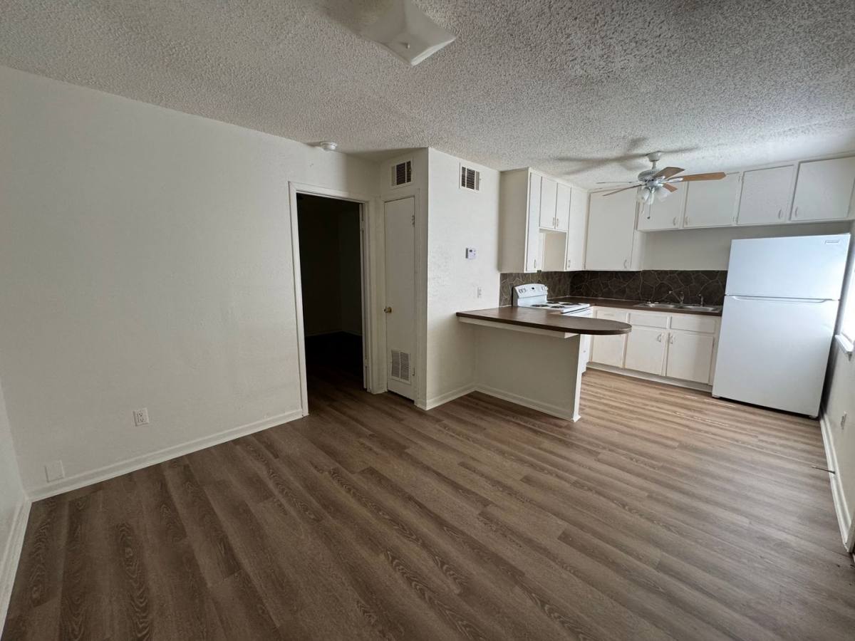 Apartment for rent at 306 W Valley Rd, Harker Heights, TX 76548