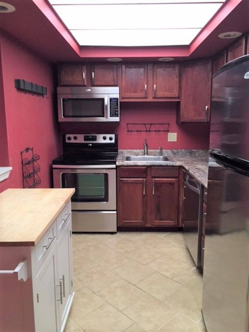 Condo for rent at 802-24 Stratford Dr, State College, PA 16801