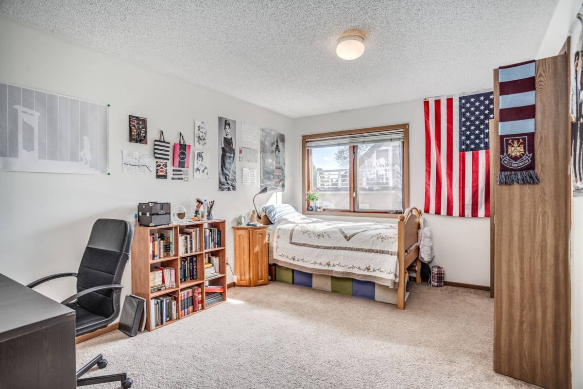 Apartment for rent at 646-650 Ontario St SE, Minneapolis, MN 55414