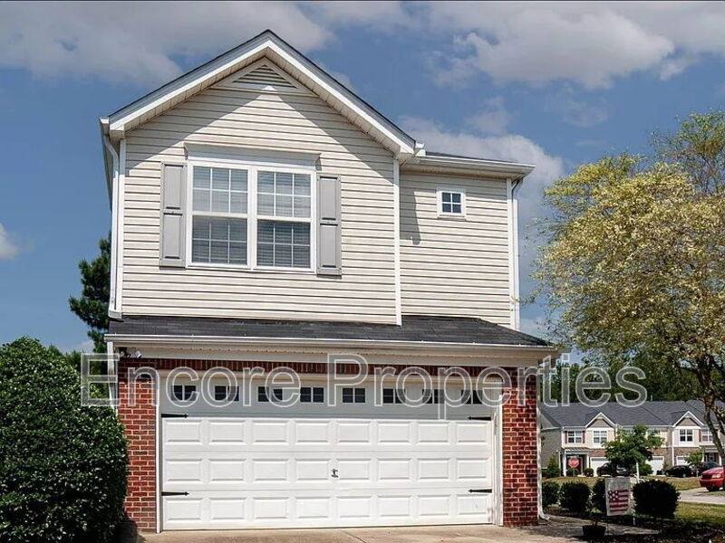 House for rent at 221 Danesway Dr, Holly Springs, NC 27540