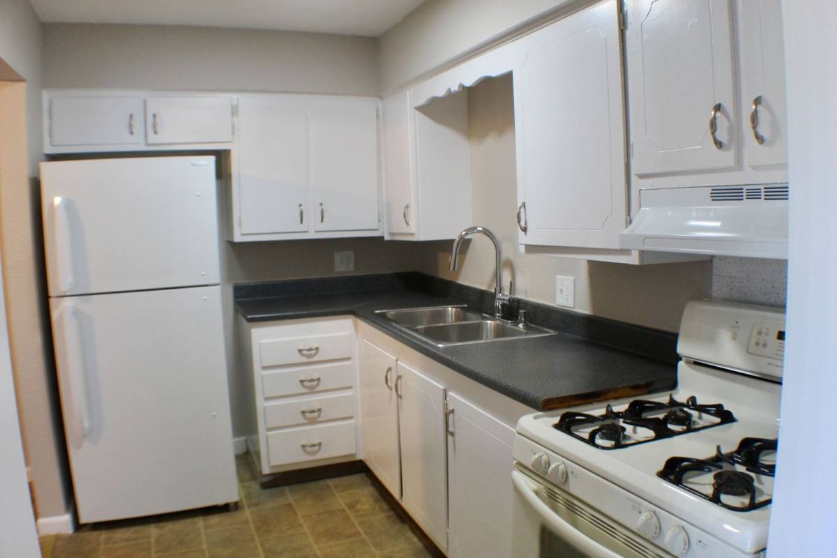 Apartment for rent at 1900 N 77th St, Kansas City, KS 66112
