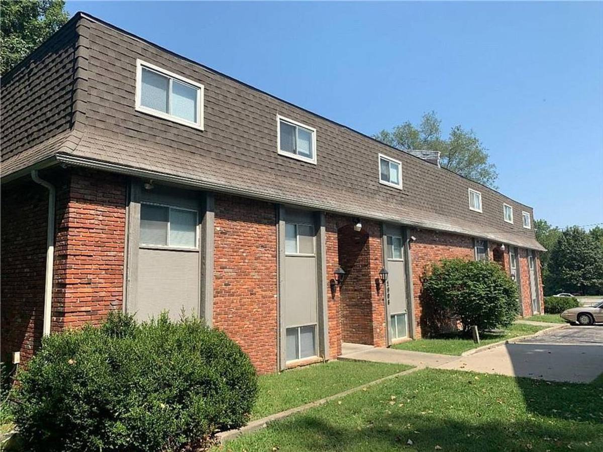 Apartment for rent at 1900 N 77th St, Kansas City, KS 66112