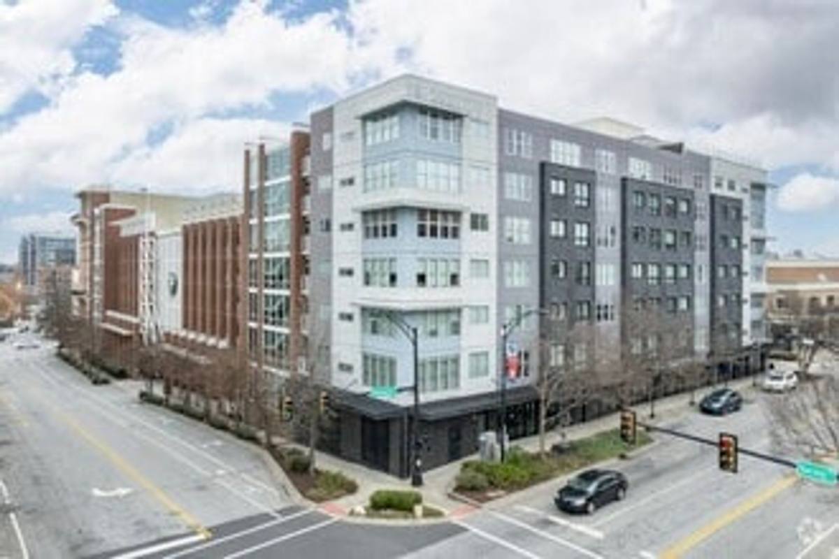 Condo for rent at 100 E Washington St, Greenville, SC 29601