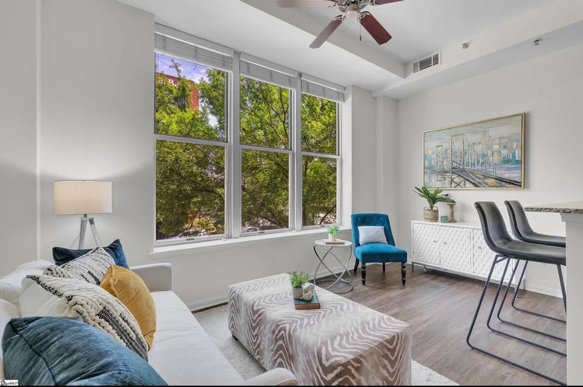 Condo for rent at 100 E Washington St, Greenville, SC 29601