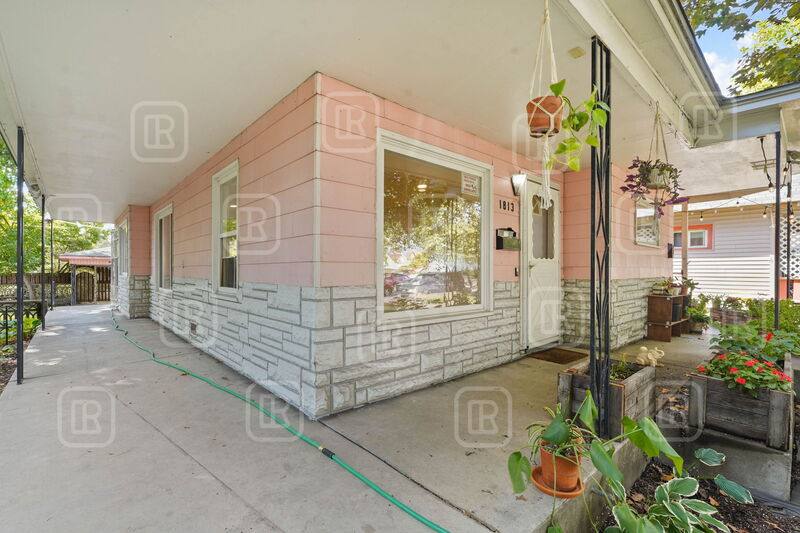 Apartment for rent at 1813 W Mission Ave #2, Spokane, WA 99201