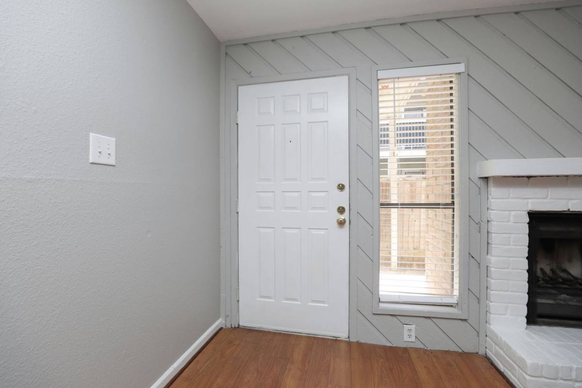 Townhouse for rent at 2100 Wilcrest Dr #127, Houston, TX 77042