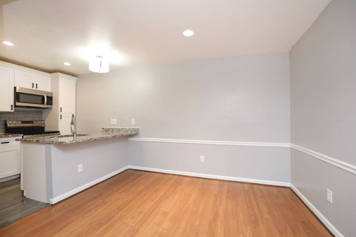 Townhouse for rent at 2100 Wilcrest Dr #127, Houston, TX 77042