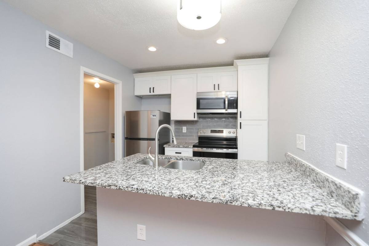 Townhouse for rent at 2100 Wilcrest Dr #127, Houston, TX 77042