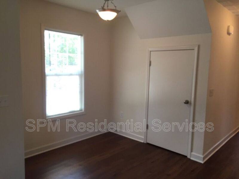 Townhouse for rent at 215 Durango Place, Wilmington, NC 28403