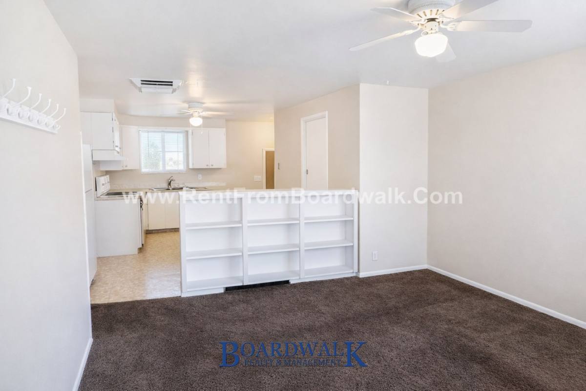 Apartment for rent at 1016 E 3825 S, Salt Lake City, UT 84106