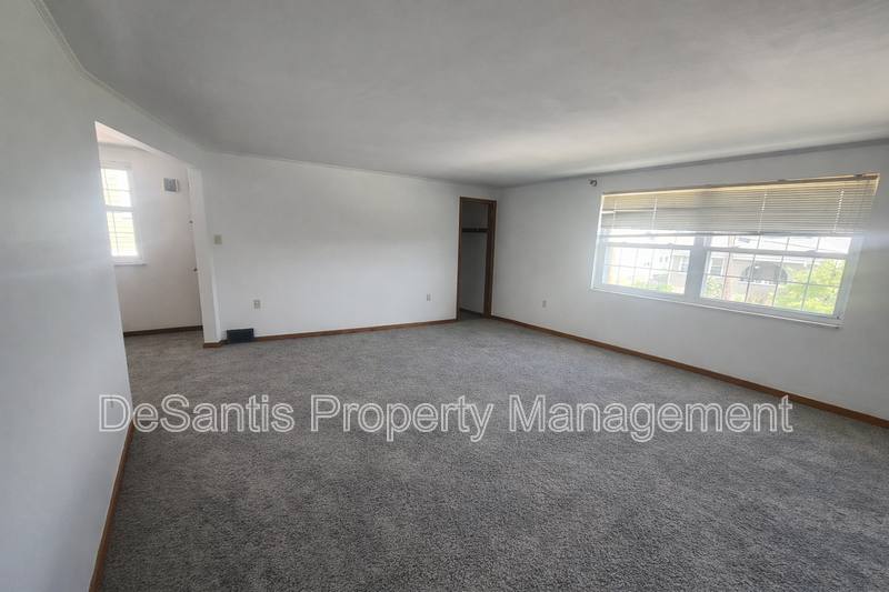 Apartment for rent at 21 Chalftone Ave #2, Pittsburgh, PA 15229