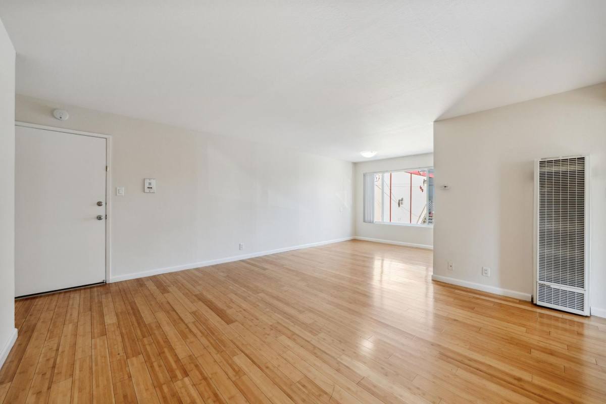 Apartment for rent at 1738 4th Ave, Oakland, CA 94606