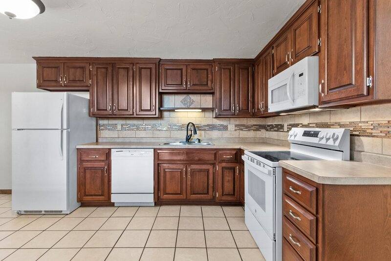 Apartment for rent at 2364 Canter Lane - B, Green Bay, WI 54304