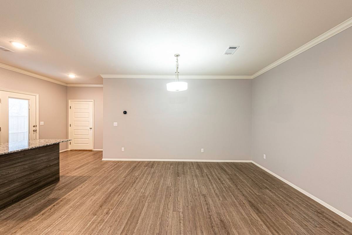 House for rent at 1374 N Corsica Dr, Fayetteville, AR 72704