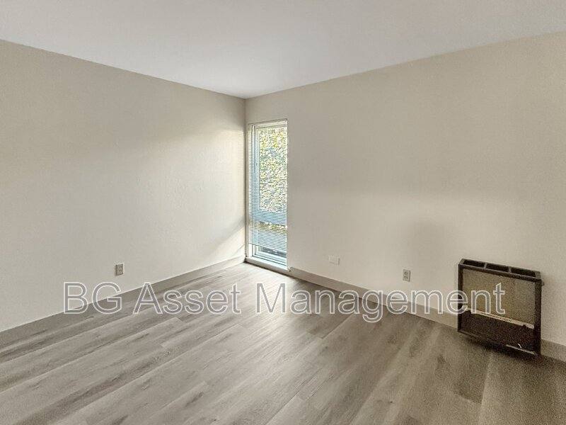 Apartment for rent at 50 Frey Place #5, Vallejo, CA 94590