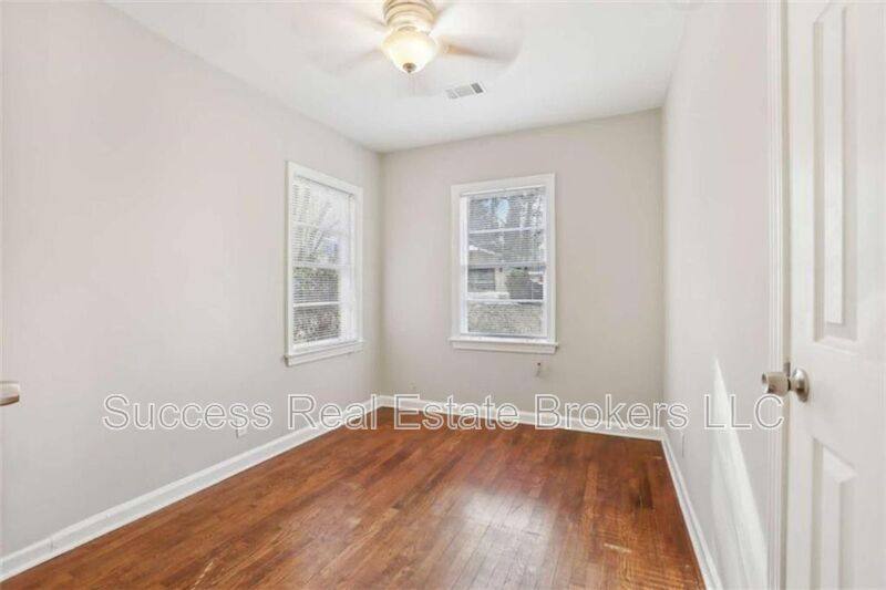 House for rent at 1840 Camellia Dr, Decatur, GA 30032