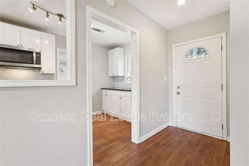 House for rent at 1840 Camellia Dr, Decatur, GA 30032