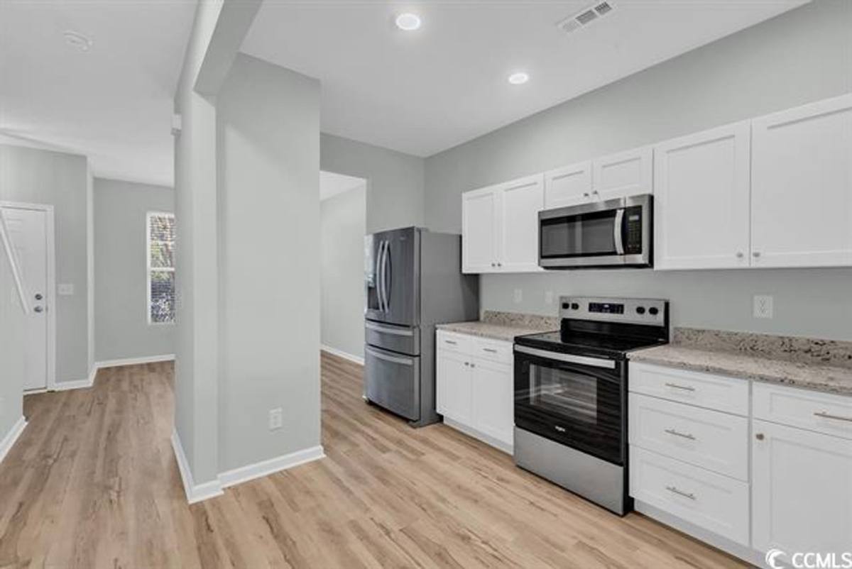 Townhouse for rent at 308 Kiskadee Loop E, Conway, SC 29526