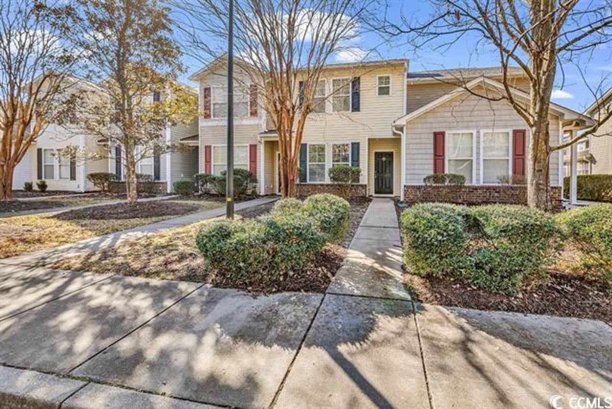 Townhouse for rent at 308 Kiskadee Loop E, Conway, SC 29526
