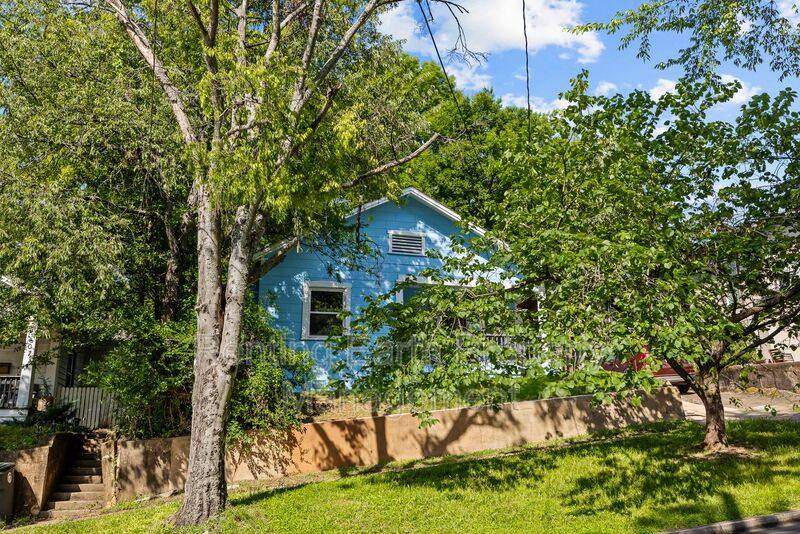 House for rent at 609 34th St S, Birmingham, AL 35222