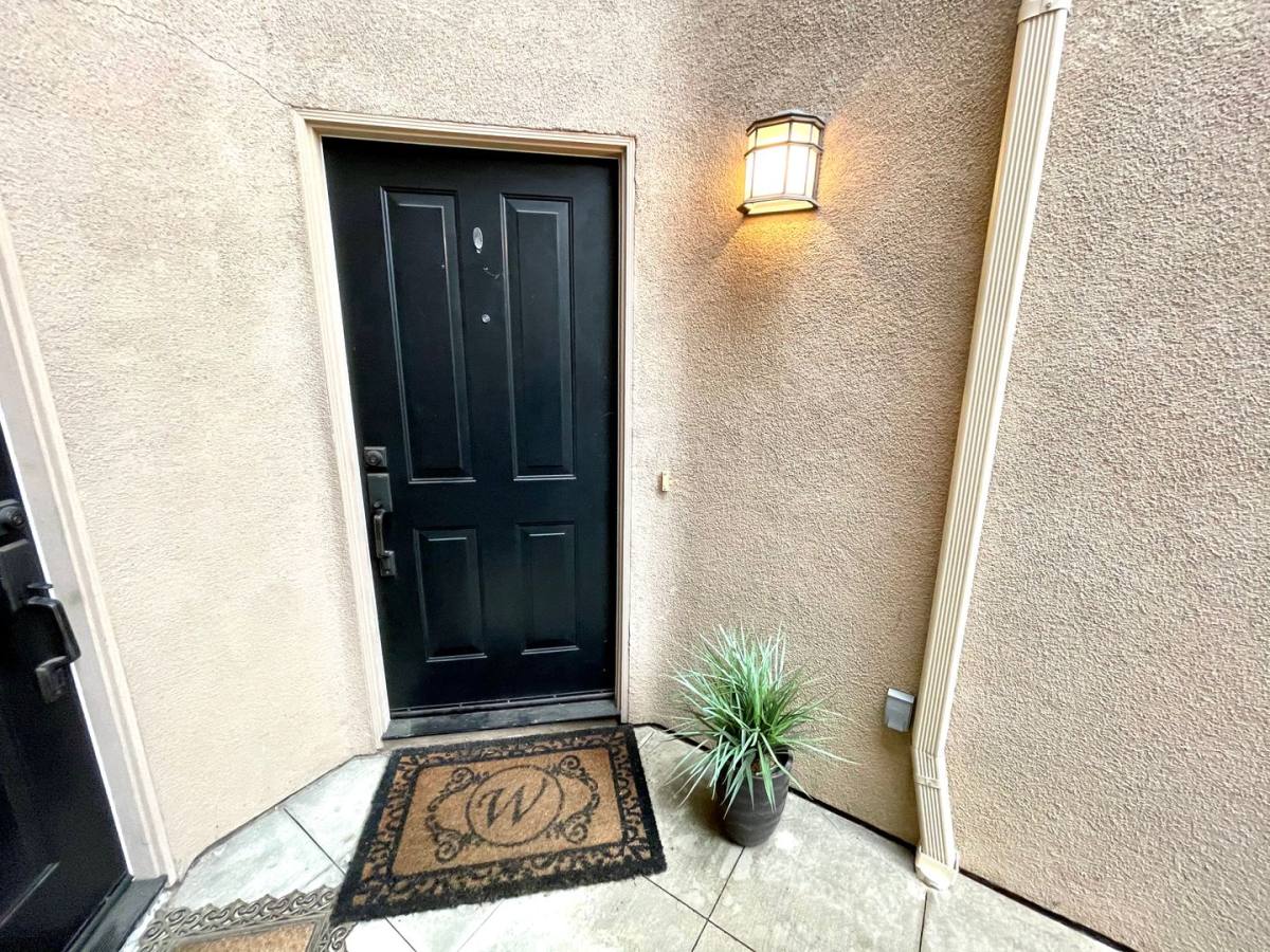 Condo for rent at 20402 Santa Ana Ave, Newport Beach, CA 92660