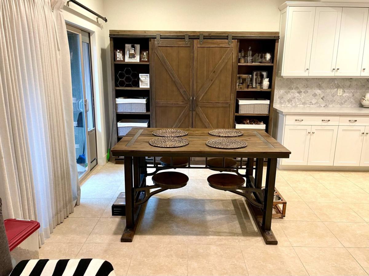Condo for rent at 20402 Santa Ana Ave, Newport Beach, CA 92660