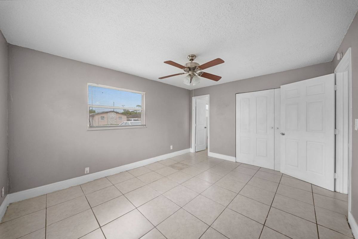 Apartment for rent at 5458-5460 5th Ave, Fort Myers, FL 33907