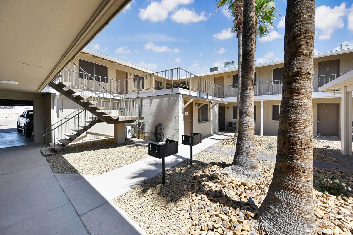 Apartment for rent at 2021 Commander Dr, Lake Havasu City, AZ 86403