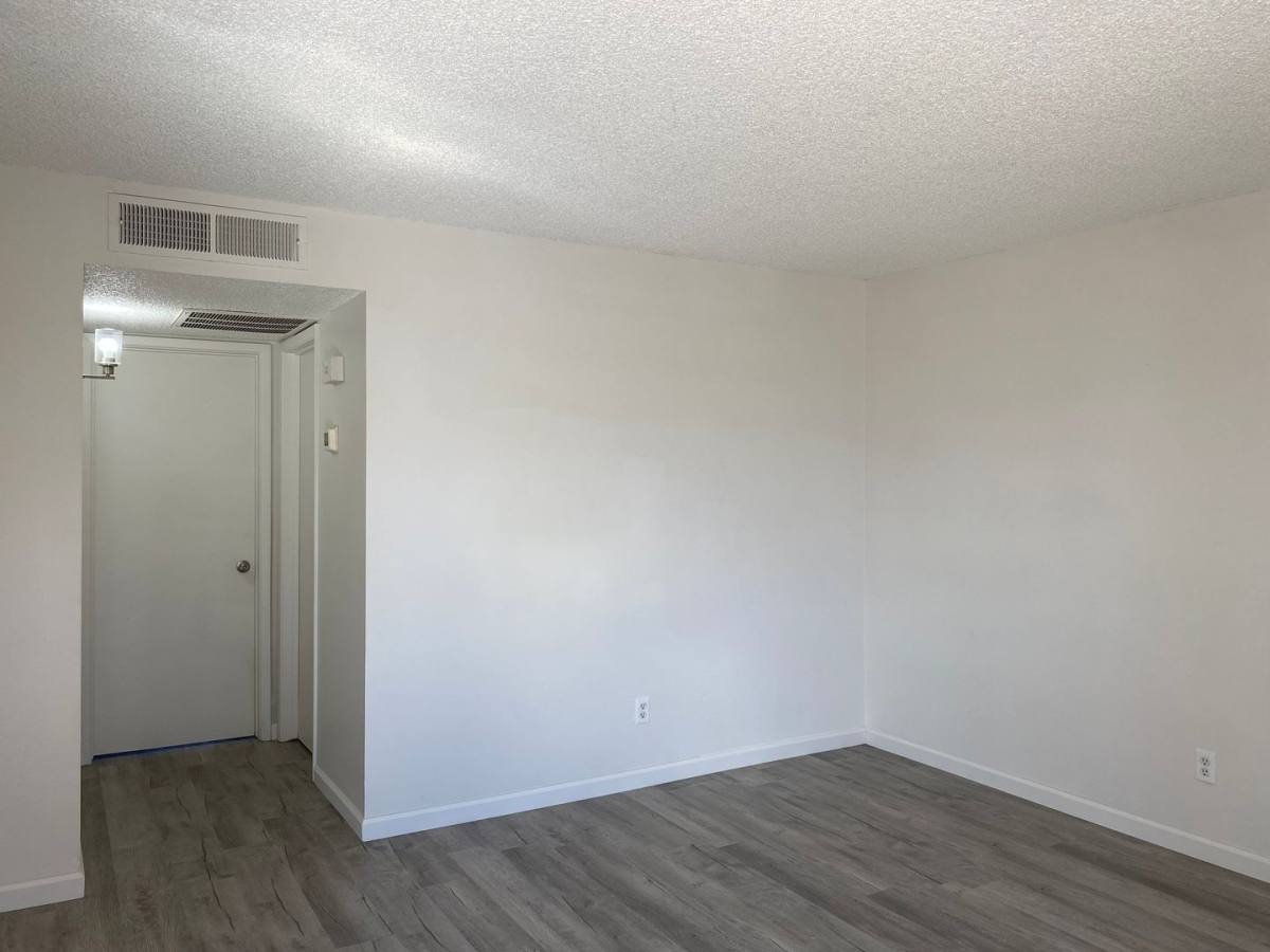 Apartment for rent at 2021 Commander Dr, Lake Havasu City, AZ 86403
