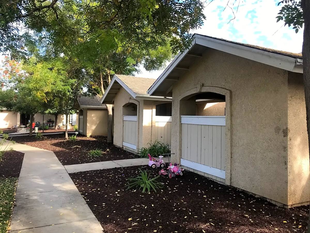 Apartment for rent at 1003 Lake Park Ave, Galt, CA 95632