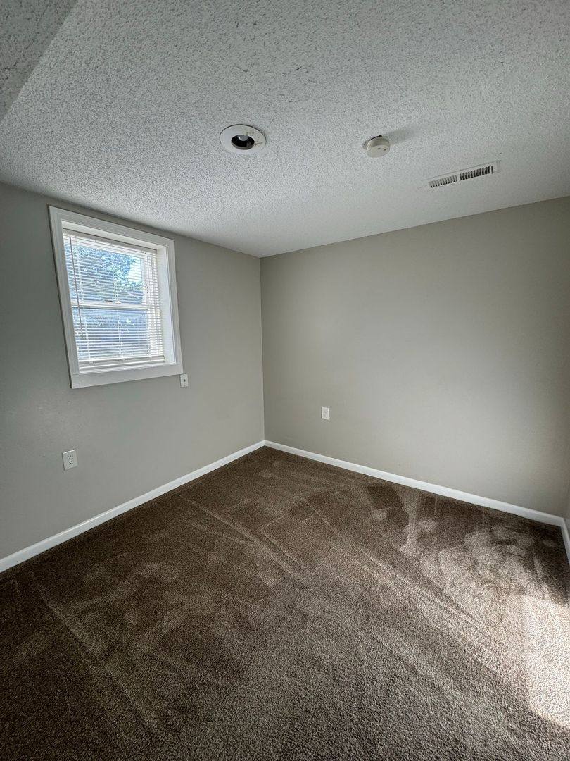 Apartment for rent at 1217 1 2 W Truman Rd, Independence, MO 64050