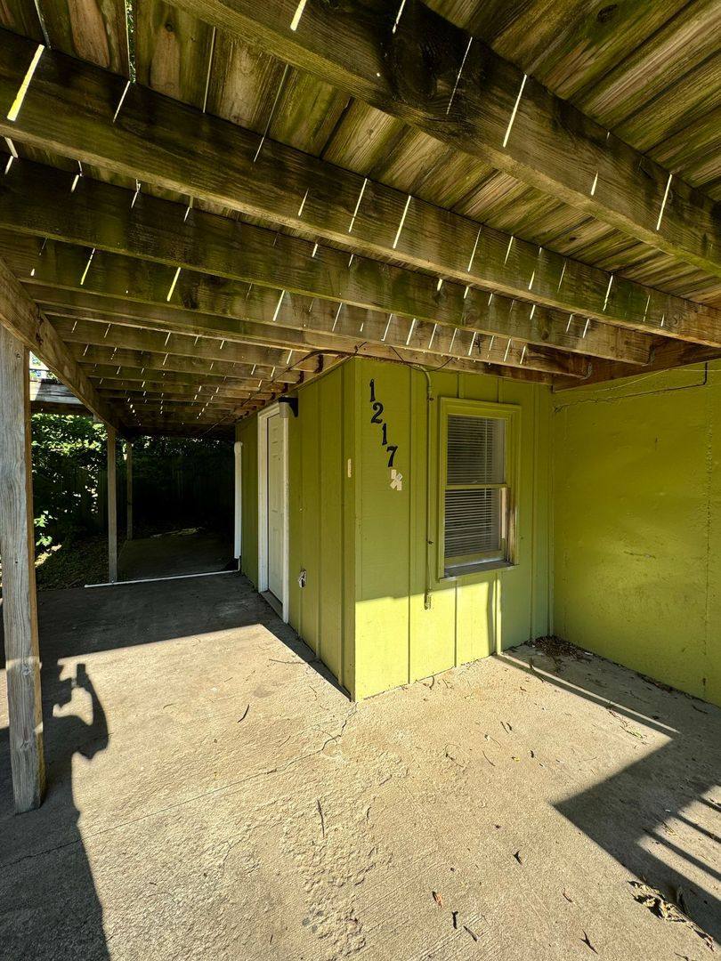 Apartment for rent at 1217 1 2 W Truman Rd, Independence, MO 64050