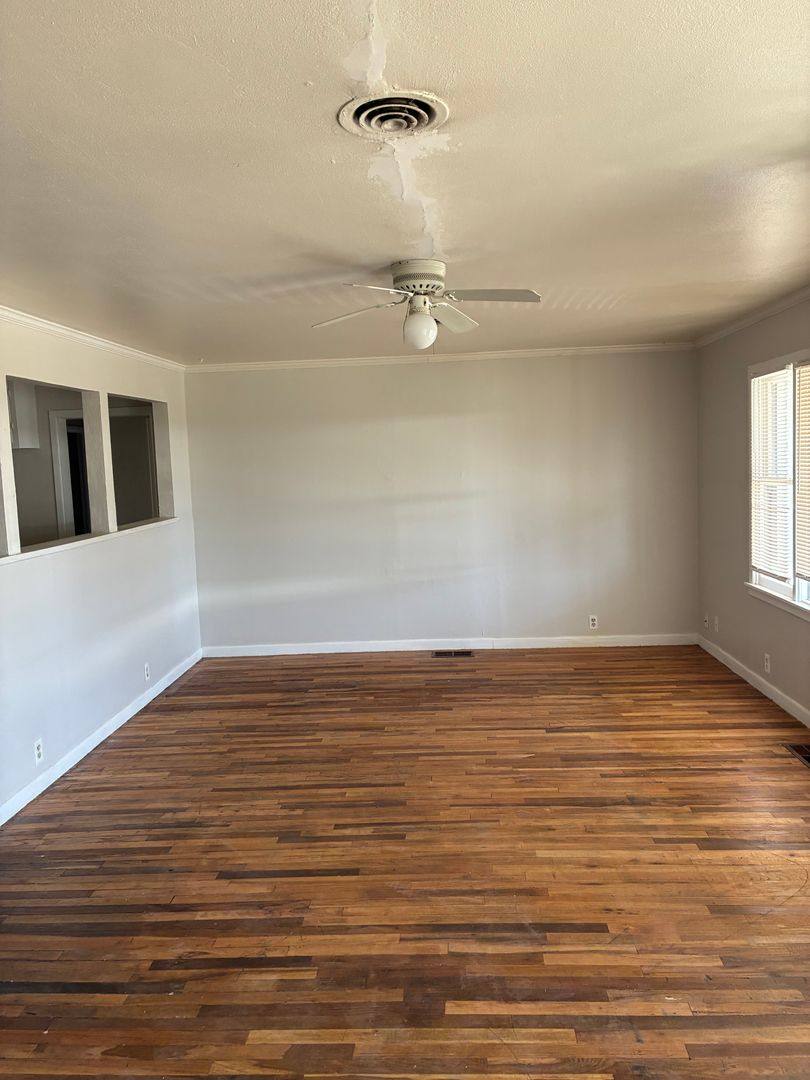 House for rent at 4801 36th St, Lubbock, TX 79414